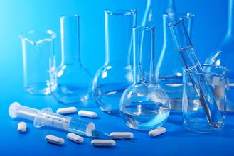 新版药典健全了药品及辅料标准系统，，，，，，自2015年12月1日起实验