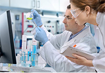 2015最新药品注册数据解读，，，，，，，化学药品占64.9%