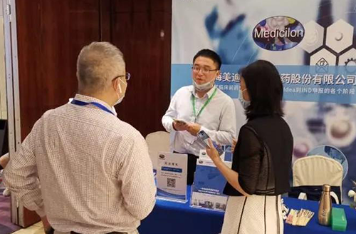 亿万先生mr展位照片