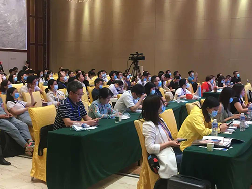 聚会剪影|邀您一览本月亿万先生mr亮相各大聚会的风范