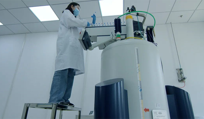 亿万先生mr药物发明--用科学与专业开启立异药大门 